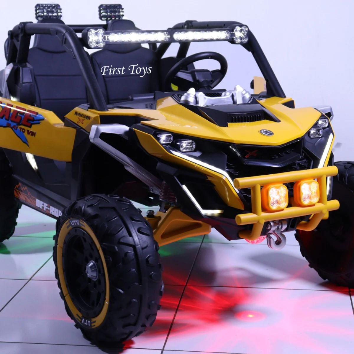 Carro a Batería UTV CAN - AM ft 4380 fist toys
