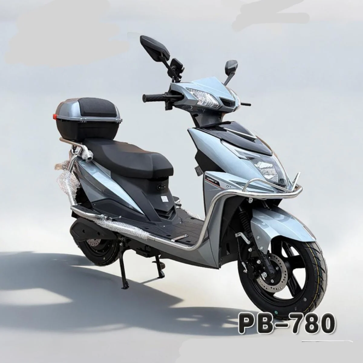 Moto eléctrica modelo SAFIRO PB 780  beautiful