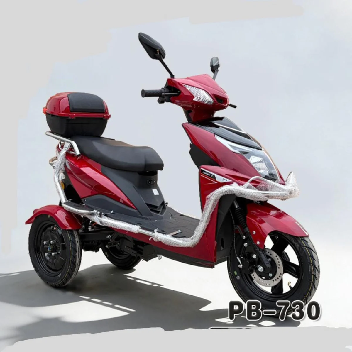 Trimoto moderna PB  730 beautiful